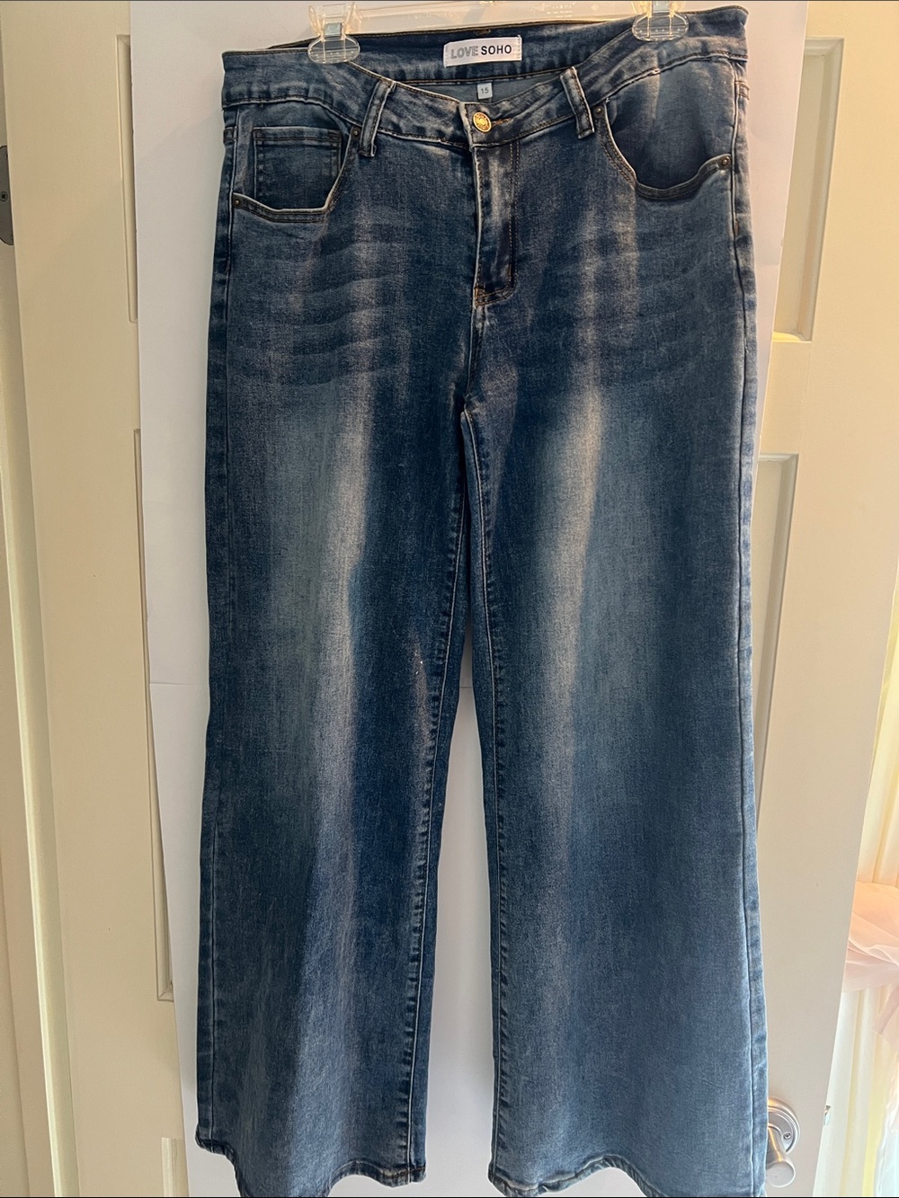Junior’s Dark Blue Wider-Leg Low Rise Jeans Size 15